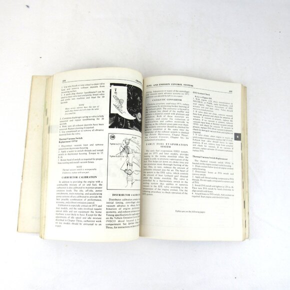 Clymer Corvette 1970-1982 Shop Manual Full Color Troubleshooting Section A146 - Picture 8 of 9